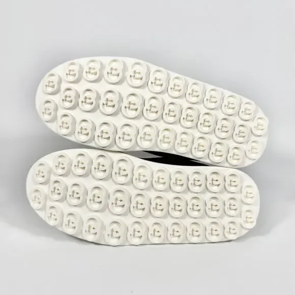 Gucci Canvas GG Supreme High Top Sneaker - Women’s 9.5 - Picture 6 of 8